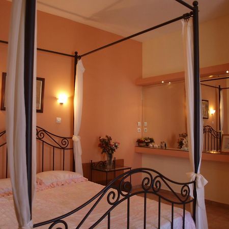 Εlegant Villa Liakos Pigí Habitación foto