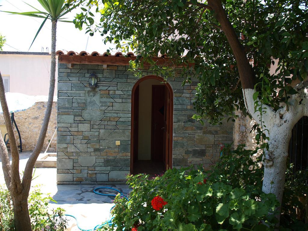 Εlegant Villa Liakos Pigí Exterior foto