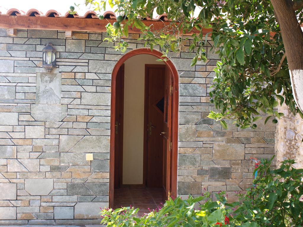 Εlegant Villa Liakos Pigí Habitación foto