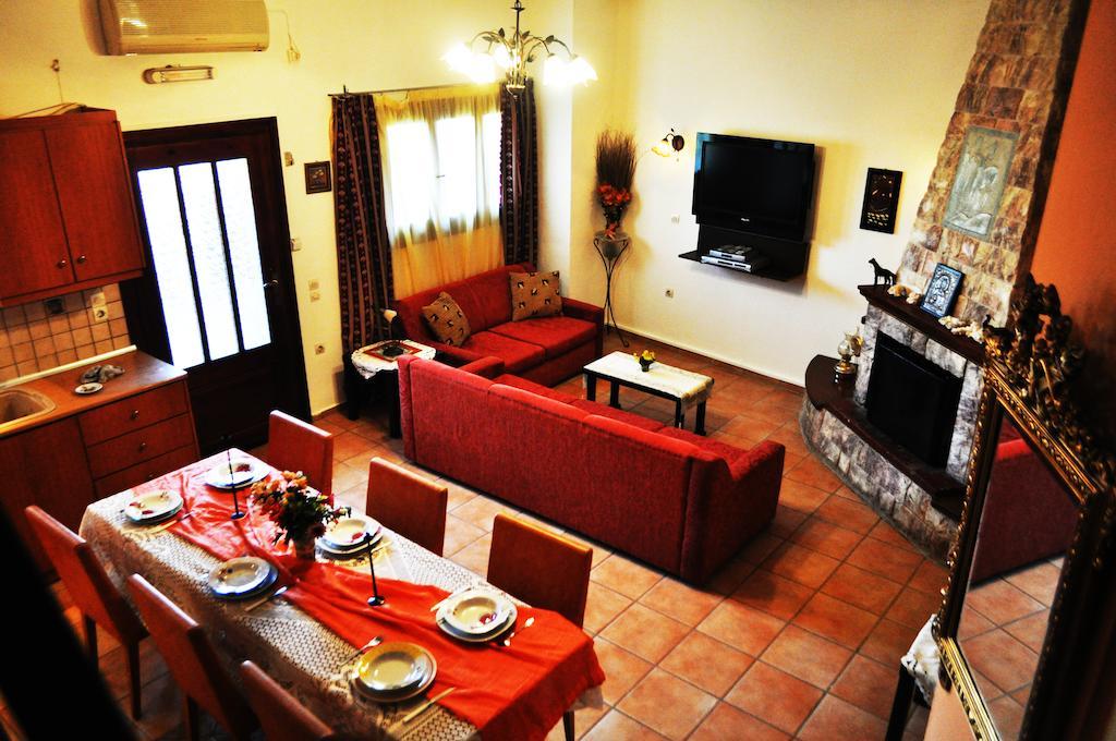 Εlegant Villa Liakos Pigí Exterior foto